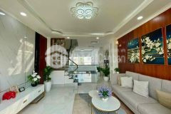 Bán nhà ngõ, phố ngô thỳ sỹ, diện tích 58m, giá 4,5 tỷ. đường rộng hơn 2m, ô tô đõ cách nhà 20m.