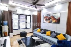 Bán gấp nhà giảng võ, 79m2, ô tô vào tận cửa, kinh doanh siêu đẹp, 10.5 tỷ