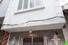 Bán nhà trung tâm ngọc lâm 25, giá 2.4 tỷ