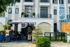 Bán ngộp nhà phố lavilla green city kế bên aeon mall tp tân an