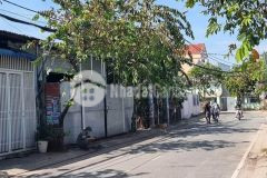 Bán nhà hxh 1 xẹt nguyễn thị 7 bà điểm, giá 3 tỷ 5, dt 94m2 diện tích 4 x 20, dtcn 94m2