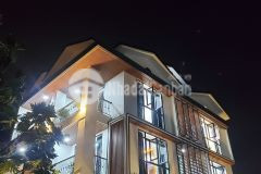 Nhà hẻm xe hơi, 200m2, 4 lầu, bình thạnh, giá 32 tỷ.