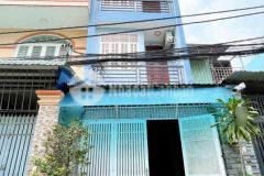 Bán nhà hẻm 8m gần chợ tân hương. diện tích 4x20m. đúc 1 trệt 3 lầu nhà đẹp. giá 7,4 tỷ tl