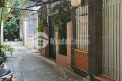 Bán nhà ngõ 135 đội cấn, ngay gần hồ, ngõ to sạch thoáng, dt 69m2 giá 7,2 tỷ