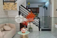 Xem nhà, tân phú, 3.9 x 8m, 1 lầu 2pn, nguyễn trọng quyền, 2.9 tỷ