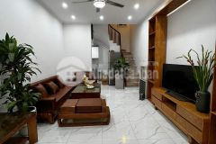 Bán nhà thuỵ khuê căn góc mặt tiền đẹp gần phố 50m 3 tầng 5.3 tỷ