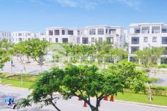 Bán 2 lô sạch đẹp ngay cạnh quỹ đát thương mại của khu b kim long