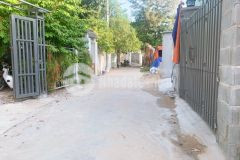 Chủ cần tiền bán gấp lô đất cực đẹp đường ô tô bên hông chợ mới ba xã