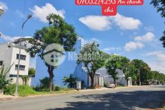 Bán lô đất mặt tiền đường nhựa, ký công chứng ngay giá 389 triệu