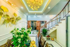 Bán nhà đẹp phố phan kế bính lô góc 50m2 5tầng mặt tiền 4.5m giá 7.65 tỷ.