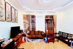 Bán nhà đẹp,hiếm phân lô trung kính,cầu giấy,62m,4t,5m,giá 6.2 tỷ.lh 0966866250