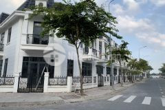 Nhà phố compound phước điền citizen sổ hồng hoàn công liên hệ bá hòa 0935166466