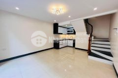 Bán nhà khương trung, phân lô, ô tô trước nhà 109m2, 14 tỷ