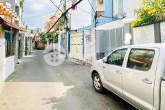 Nhà bán gấp lê quang định p7, hxh thông, 66m2, 5pn,bình thạnh, chỉ 7 tỷ