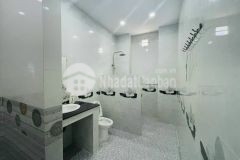 Cho thuê nhà trệt 1 lầu đẹp, góc 2 mặt tiền kdc hưng phú 1