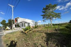 Nền vị trí đẹp mặt tiền đường trương vĩnh nguyên đoạn gần chợ phú thứ