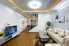 Bán nhà phường quan hoa, đường cầu giấy lô góc ô tô kd 58m x 5t x 15.2 tỷ 0343564283