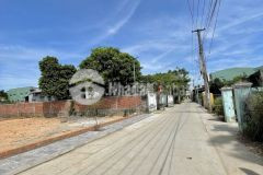 Chính chủ bán lô đất sát trục đường chính b13 gần chợ phong thử