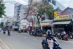 Nhà phố tô hiến thành quận 10 xe hơi đậu cửa giá ngộp