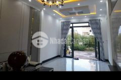 Nhà mới xây cần bán gấp trả nợ đã vay đường lộ ô tô