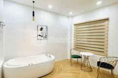 Bán gấp nhà mặt tiền 100m2, 4 tầng, ngang 4.7m, kd đỉnh,chỉ 10 tỷ.
