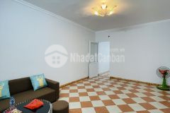 Bán gấp căn hộ tập thể phố phương liệt, thanh xuân, 60m2, nhà đẹp, ô tô đỗ cầu thang