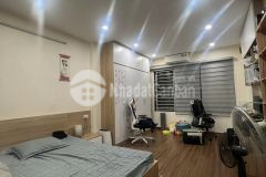 Bán gấp nhà xuân phương, nam từ liêm, 32m2, 5t, mt 4m, chỉ 2.57 tỷ. ở ngay đón tết.