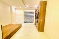 Bán nhà 7 tầng mới thang máy 11pkk đường hoàng mai