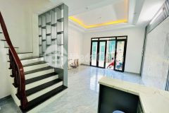 Bán nhà 5 tầng 3 ngủ vĩnh hưng hoàng mai 30m3.73 tỷ