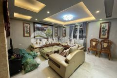 Bán nhà biệt thự vườn đào lạc long quân tây hồ. dt 330m2. giá 85 tỷ