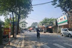 Bán nhà 4 tầng 45m2x4 t kinh doanh gần chợ văn la công viên văn phú giá 4.7 tỷ