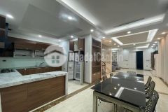 Bán nhà biệt thự vườn đào lạc long quân tây hồ. dt 350m2. giá 100 tỷ