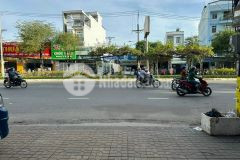 Cho thuê nhà mặt tiền 304 diện tích 4.5x10, trệt 02 lầu khu kinh doanh sầm uất,