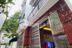 Hiếm nhà bán 5 tầng phố khương đình hơn 4 tỷ, lô góc