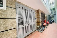 Bán nhà đẹp 5 tầng phố khương trung hơn 3 tỷ ngõ thông