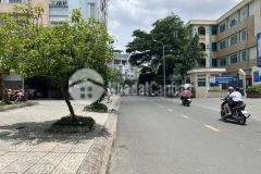 Bán mtkd 94m2 đồng đen tân bình chỉ 13 tỷ. 0902748060