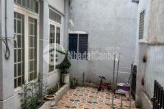 Chủ ngộp bank gấp bán 90m2 ngay chợ bà điểm hóc môn chỉ 2.4tỷ tl