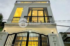 Nhà mới 1 lầu trệt sổ riêng giá rẻ 2.3tỷ78m2