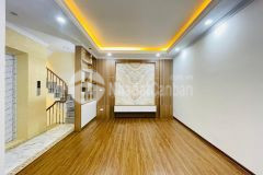 Xuân la 50m 7t thang máy ngõ thông kinh doanh gần hồ tây. 0569766799