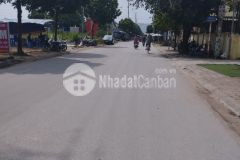 Chị gái cần tiền làm ăn bán nhà mới, rộng, view vành đai 3.5, mặt tiền 4.3m nở hậu ba gác và