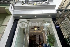 Bán nhà tứ hiệp, 5 tầng đẹp, ngõ nông, có chỗ để xe ô tô, giá 3 tỷ 15