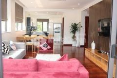 Bán toà nhà đường tây hồ, 6 tầng thang máy. dt 193m2 giá 82 tỷ