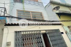 Bán gấp, hxh, lạc long quân q.tb, 50m2, nh 6m, 5 lầu, 5 tỷ.