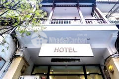 Bán khách sạn mặt tiền trần quý cáp, bình thạnh, 20 p, 600m, 6t, 26 tỷ, 0933644449