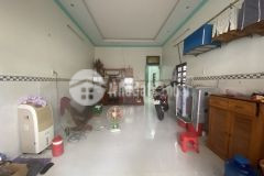 Nhà bán cấp 4 hẻm trước nhà xe hơi sáng cổng khu vực phường trường thọ thủ đức tp hcm.