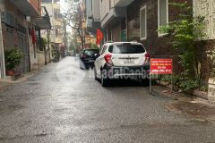 Bán gấp nhà khu phân lô quân đội phố kim ngưu ôtô tránh lô góc dt 100m giá 13,5 tỷ.