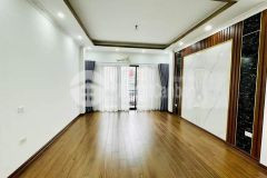 Lĩnh nam đầu phố nhà 6 tầng mới thang máy gara ô tô hoàng mai