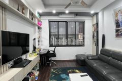 Cần bán nhà vũ hữu ô tô 37m2 mt3.8m giá 3.35tỷ lh 0335270120