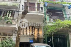 Cho thuê nhà mặt phố đầm trấu, 55m2 x 5 tầng, mt 4m, đường ô tô, có vỉa hè, giá 18 triệuth