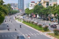 Cho thuê nhà mặt phố trần duy hưng cầu giấy hà nội dt 70m2 x 5t, mt 4.5m....